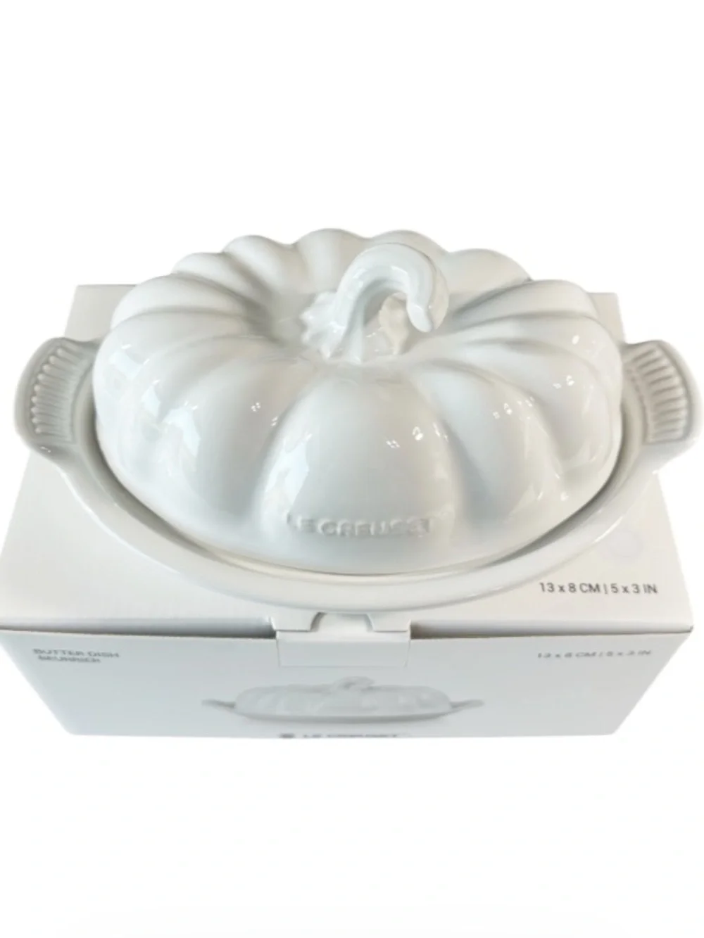 Le Creuset CERAMIC PUMPKIN BUTTER DISH with Lid - WHITE 5”x3”